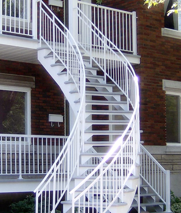 escalier de facade en aluminium soudé 101